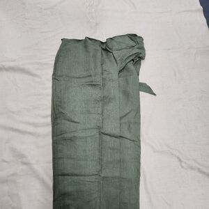 Donna Karan high waist long skirt in linen; color - green; size 8